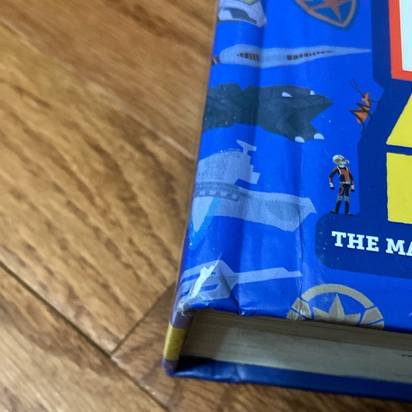 Marvel ALPHA BLOCK - Marvel Cinematic Universe from A to Z - Picture 17 of 17